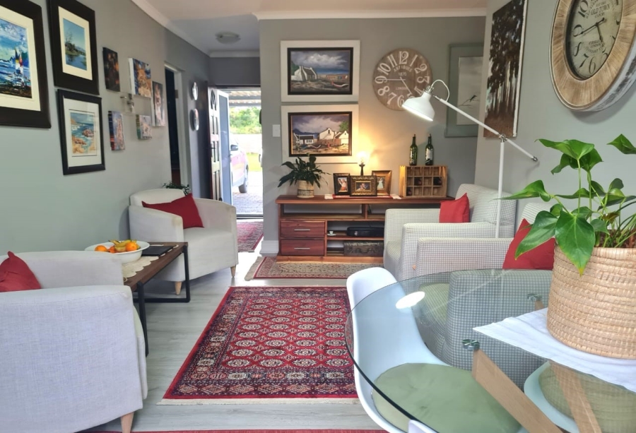 3 Bedroom Property for Sale in Paradise Beach Eastern Cape